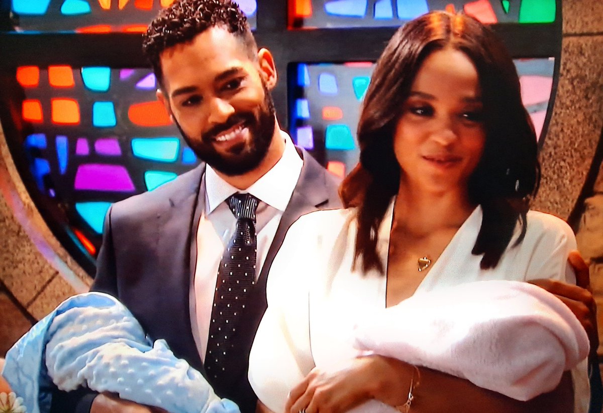 NielsenChrissi's tweet image. Happy birthday to this amazing fella. 

Happy birthday Lamon Archey.

I miss him so much. Eli and Lani are everything. Such a beautiful couple

Will always be one of my favorites.  

#Days #Elani @LamonArchey @ariet_alp @EliandLani