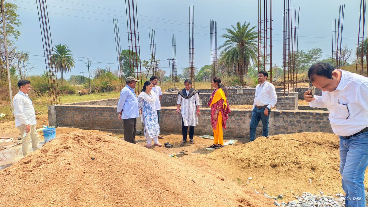 KarmiOram's tweet photo. I recently visited the construction site for the Gram Panchayat Bhawan in Ligisargi GP of Boden Block. #CommunityDevelopment #BuildingProgress https://t.co/QIBmgaSjpt