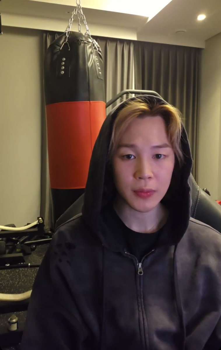 🪭 настя про⁷ tweet media