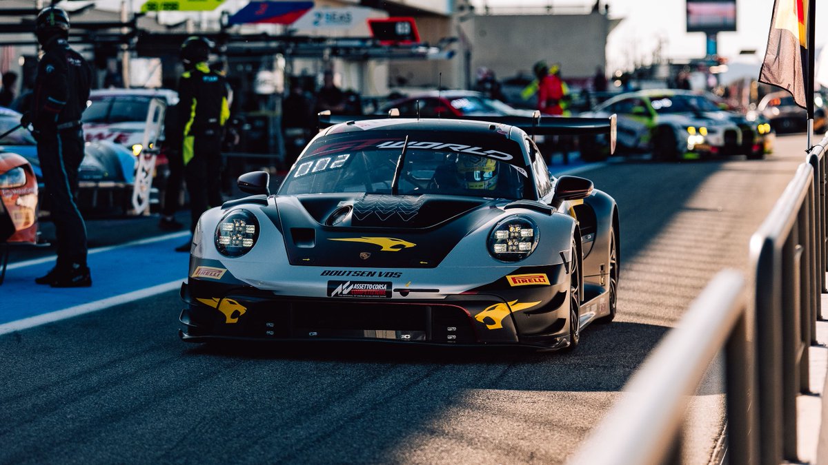 Porsche.CustomerRacing tweet media