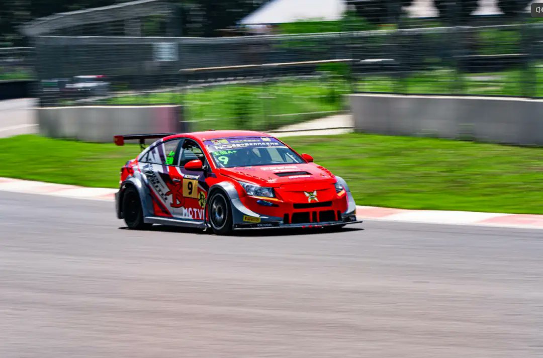 SergioFonseca8's tweet photo. #WTCC still inspires some! Beijing Mitong Team’s Cruze‑1.6T‑MT Racing‑TC1 for #CTCC ChinaCup emulates the classic WTCC car. 💪
"Strong, durable, and light – built through extensive independent R&D," says the team. https://t.co/Qath7uWTE1