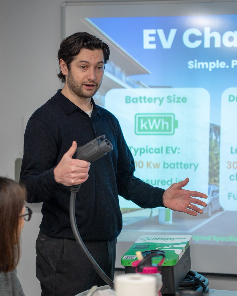 HoneyBadger Charging tweet media