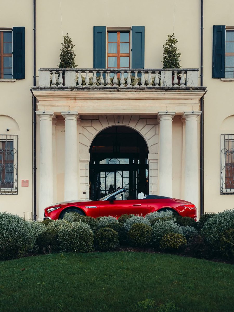 BIG JONES tweet media