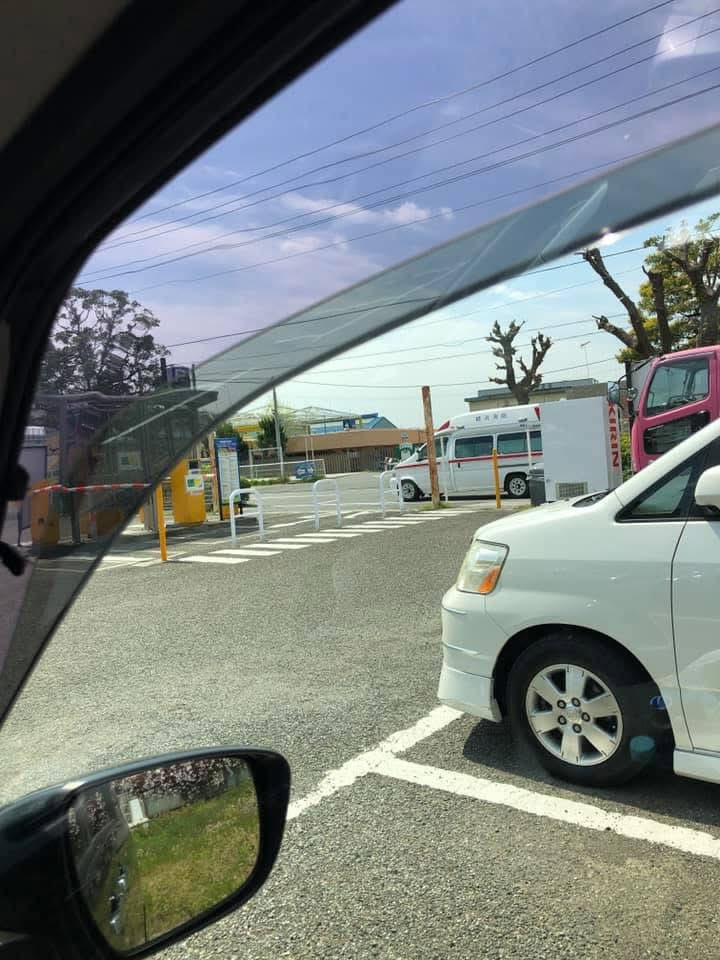 イシッタ tweet media