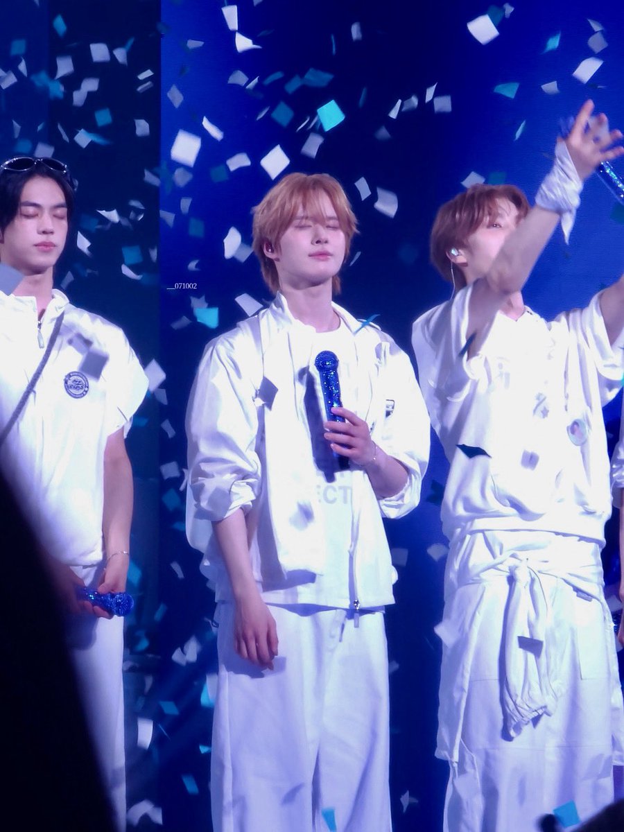 ᐢ-ᐢ ꜆➰💕 tweet media