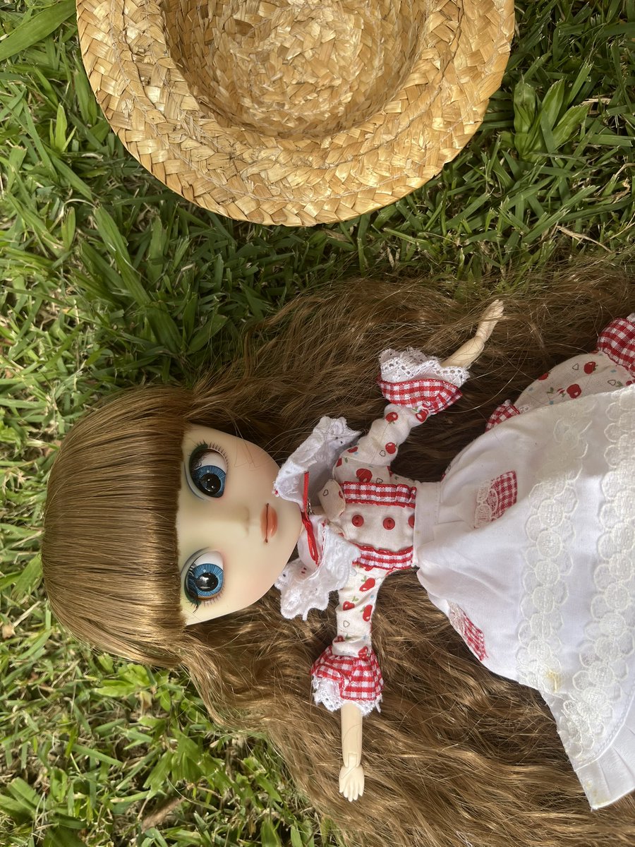 rataboneca's tweet photo. Cozy days☘️🏡🌾💗 https://t.co/R1vxoG0F2u