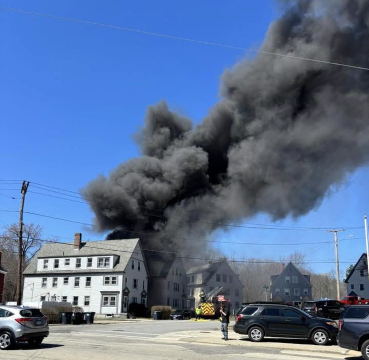 Metro Fire tweet media