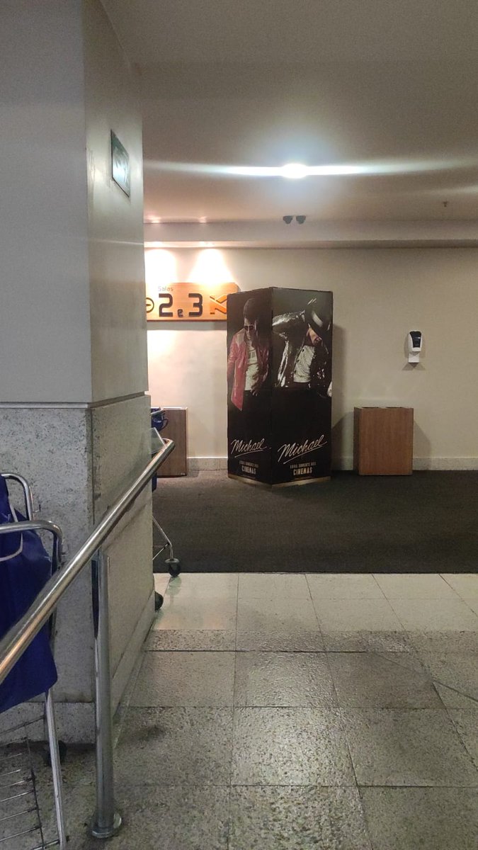 lu ❦ michael | MICHAELMOVIE tweet media