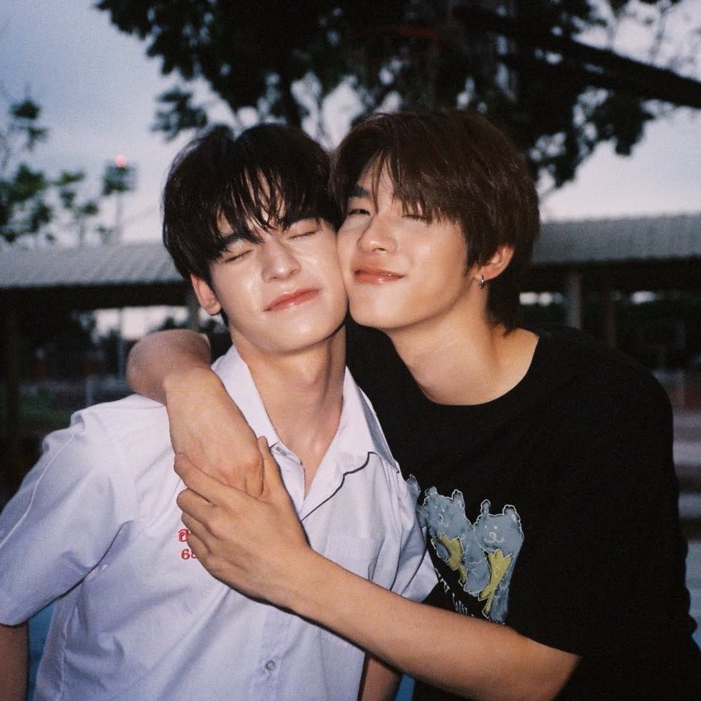 nat ㅠㅠ。°✧･ﾟ tweet media