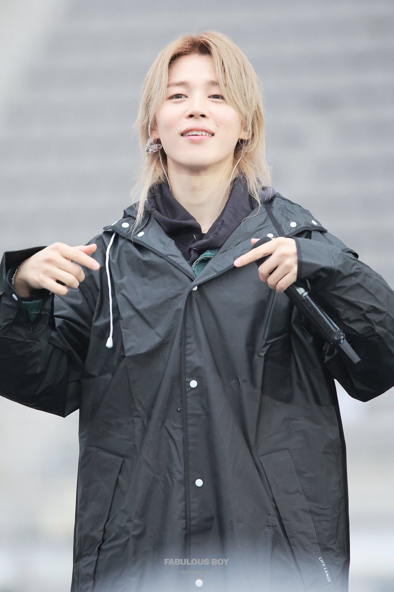 패뷸러스 보이 tweet media