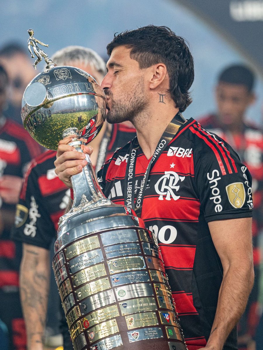 Bernardo Dias tweet media