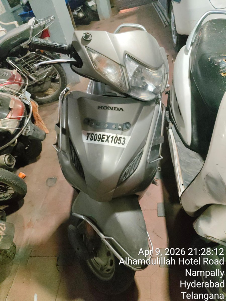 Hyderabad Traffic Police tweet media