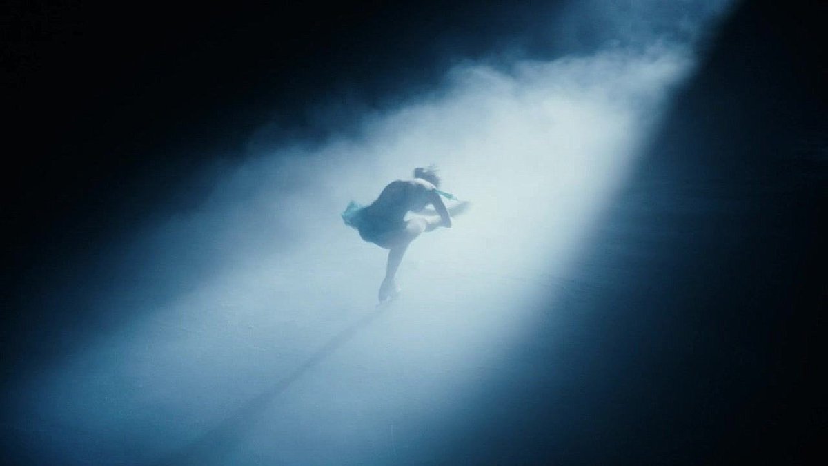 screencaps tweet media