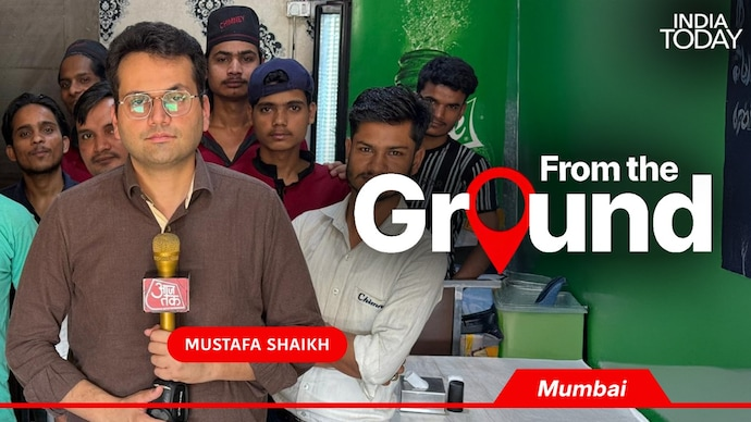 IndiaToday's tweet image. 𝐋𝐏𝐆 𝐬𝐡𝐨𝐫𝐭𝐚𝐠𝐞, 𝐩𝐫𝐞-𝐩𝐨𝐥𝐥 𝐦𝐢𝐠𝐫𝐚𝐭𝐢𝐨𝐧: 𝐌𝐮𝐦𝐛𝐚𝐢'𝐬 𝐤𝐞𝐲 𝐬𝐞𝐜𝐭𝐨𝐫𝐬 𝐬𝐭𝐫𝐮𝐠𝐠𝐥𝐞 𝐭𝐨 𝐬𝐭𝐚𝐲 𝐚𝐟𝐥𝐨𝐚𝐭

#Mumbai’s key business sectors are grappling with a sudden and severe #labourshortage as a combination of commercial #LPG scarcity and