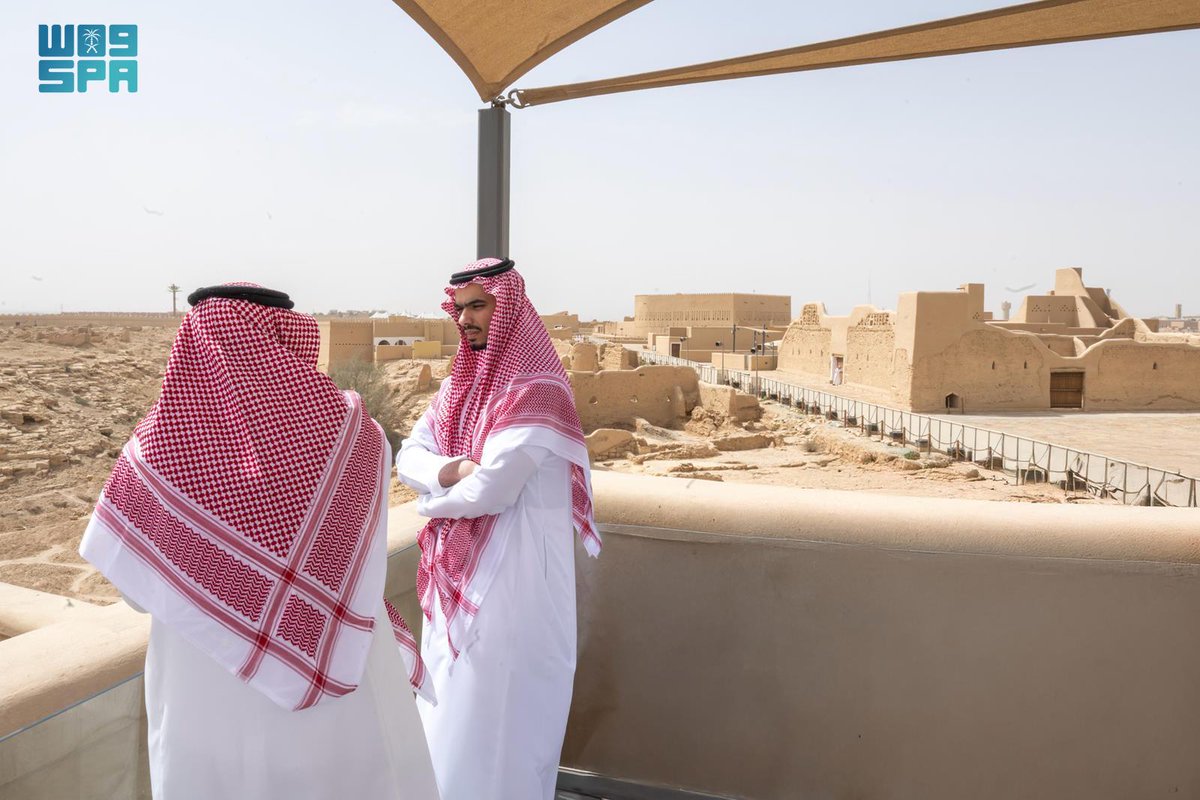 Akhbaar24's tweet photo. الأمير راكان بن سلمان يقوم بجولة على مشروعات #هيئة_تطوير_بوابة_الدرعية، ويؤكد العمل على تحقيق أهداف القيادة للدرعية بوصفها وجهة عالمية  

#معكم_باللحظة 

https://t.co/UqJvbpanub https://t.co/nvJ8wpm9cH