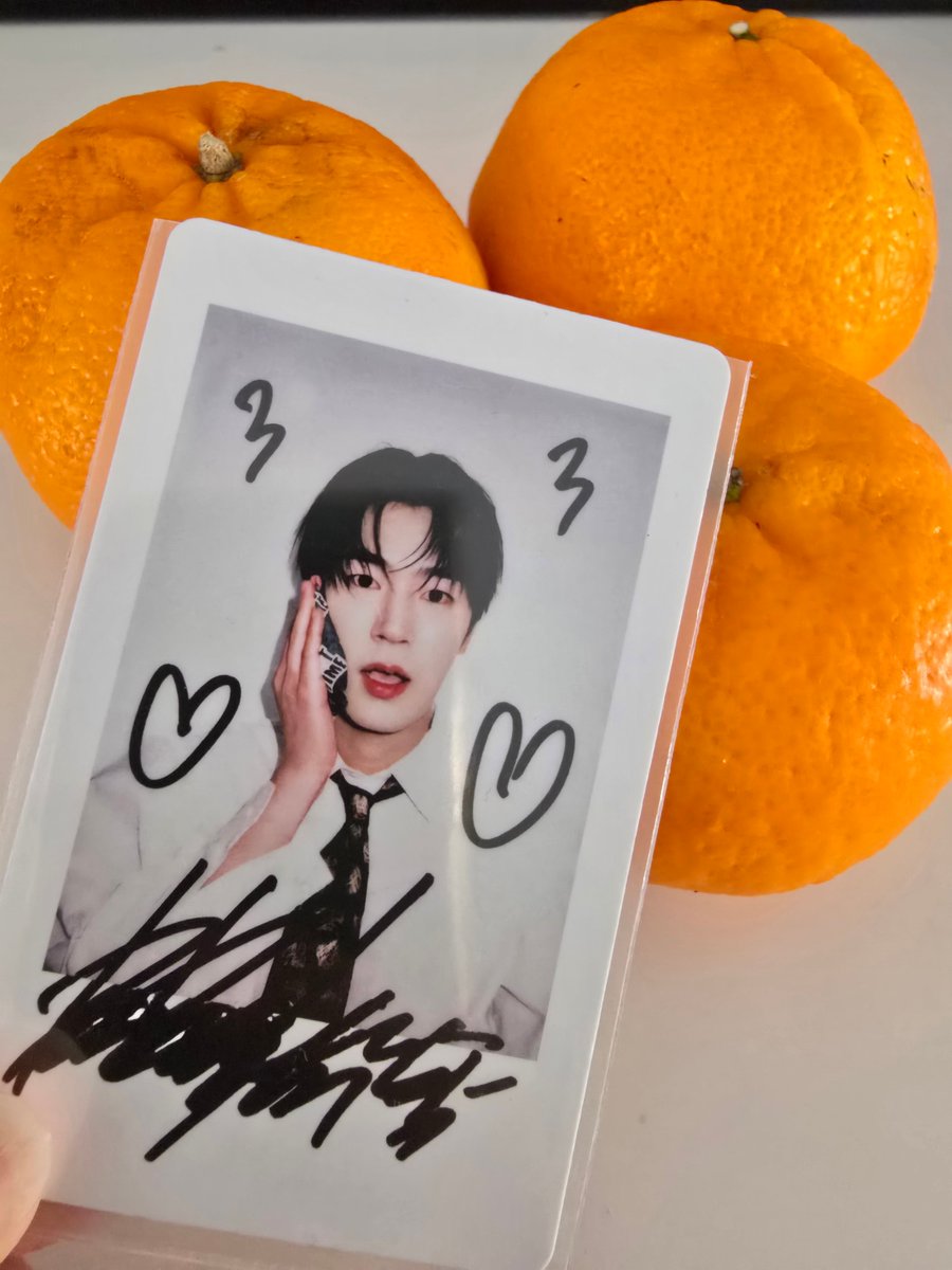 솸님별님 tweet media