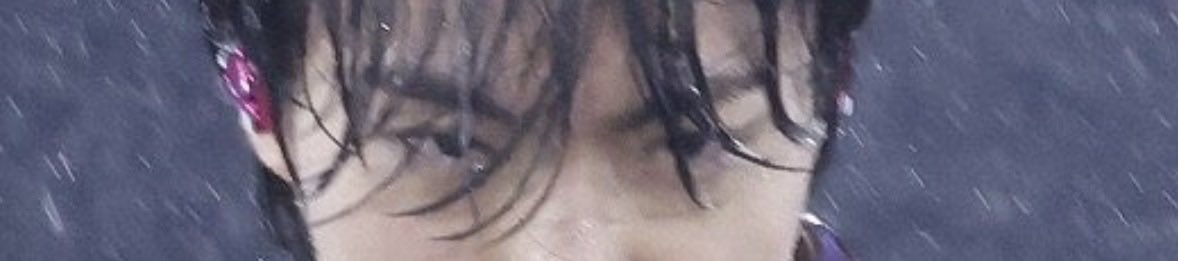 siren eyes after siren voice?? wtf is wrong with u? i need to keep my heart beating for living