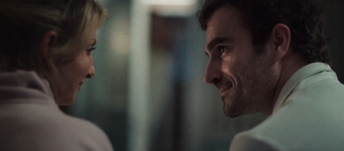 Hola <a href="/NetflixES/">Netflix España</a> si voy a esperar un año para que pase algo entre ellos hacelo valer la pena por fa