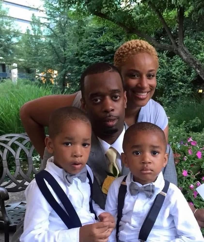 CoachNoelroman's tweet photo. This fundraiser is just getting started, and sharing helps so much in the early days. Reggie Hatchett was a beloved coach and father who made a lasting impact on many, and his family needs support as they navigate this difficult time. Even if you can't donate, a quick share can help it reach people who may be able to support. https://t.co/h2qrHdAM2e
@RecruitTheBronx @ciacsports @GametimeCT @DaveRuden @CoachCardonaBB