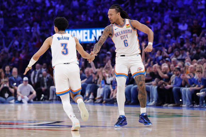 McCainMuse tweet media