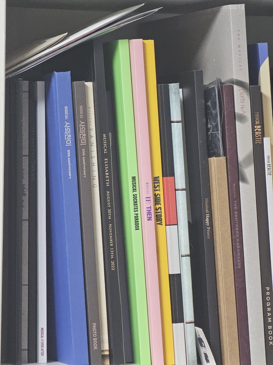 뮤일 ❄️.. tweet media