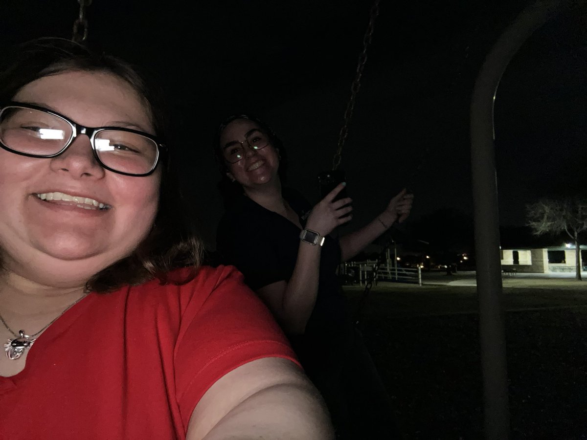 Rachel Gomez tweet media