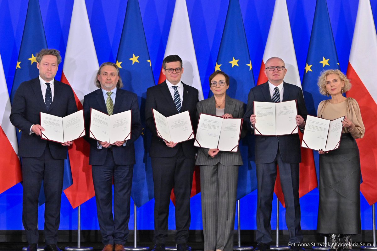 Dariusz Mazur tweet media