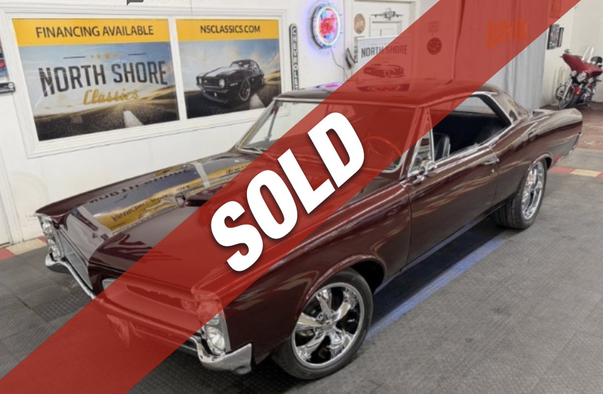 NSCC149's tweet image. 1966 Pontiac GTO - Fully Restored Real 242 GTO - SOLD

Way to Jerry!

North Shore Classics
149 N Seymour Ave
Mundelein IL 60060
847-393-7887
NSClassics.com

#forsale #salepending #sold
#classiccars #pontiac #gto