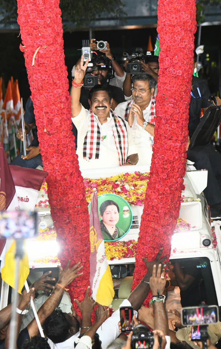 Edappadi K Palaniswami-SayYEStoWomenSafety&AIADMK tweet media