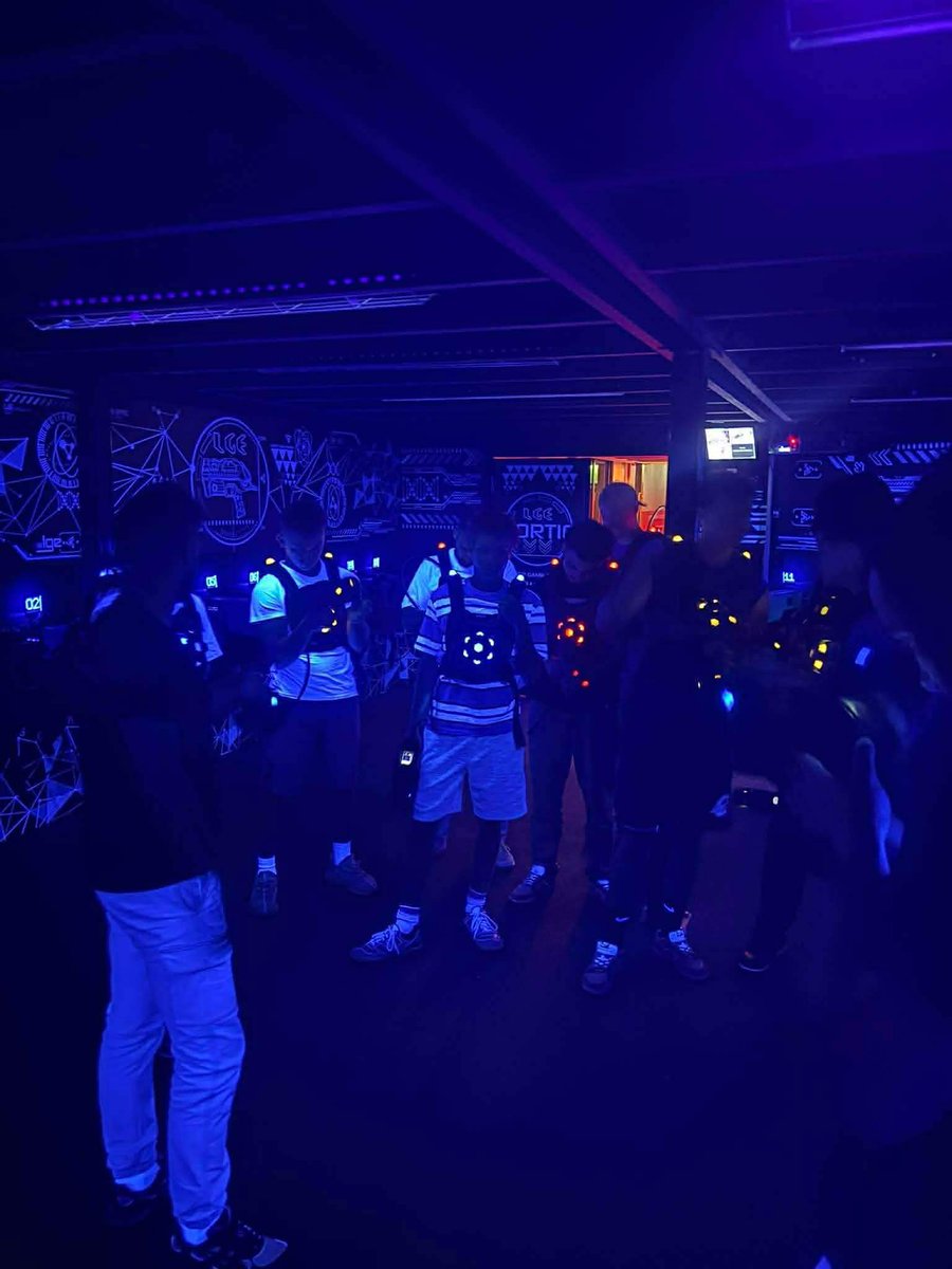 rouenbaseball76's tweet image. 🎯🏎️🎳
Soirée d’intégration des Huskies de Rouen ✅

Laser game, karting, bowling…
Du fun et du collectif 💪

La saison est lancée 🔥

#HuskiesRouen #TeamBuilding #Rouen #Baseball #runwiththepack