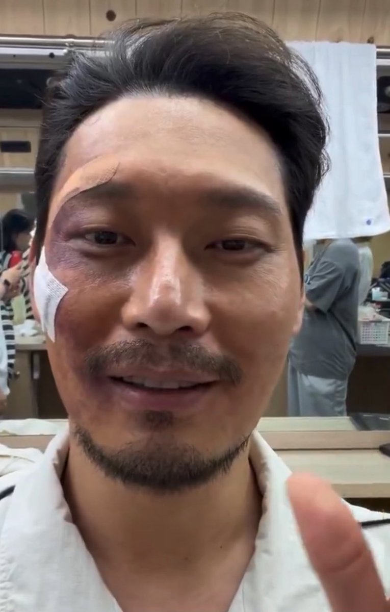 𝓑 ✮ tweet media