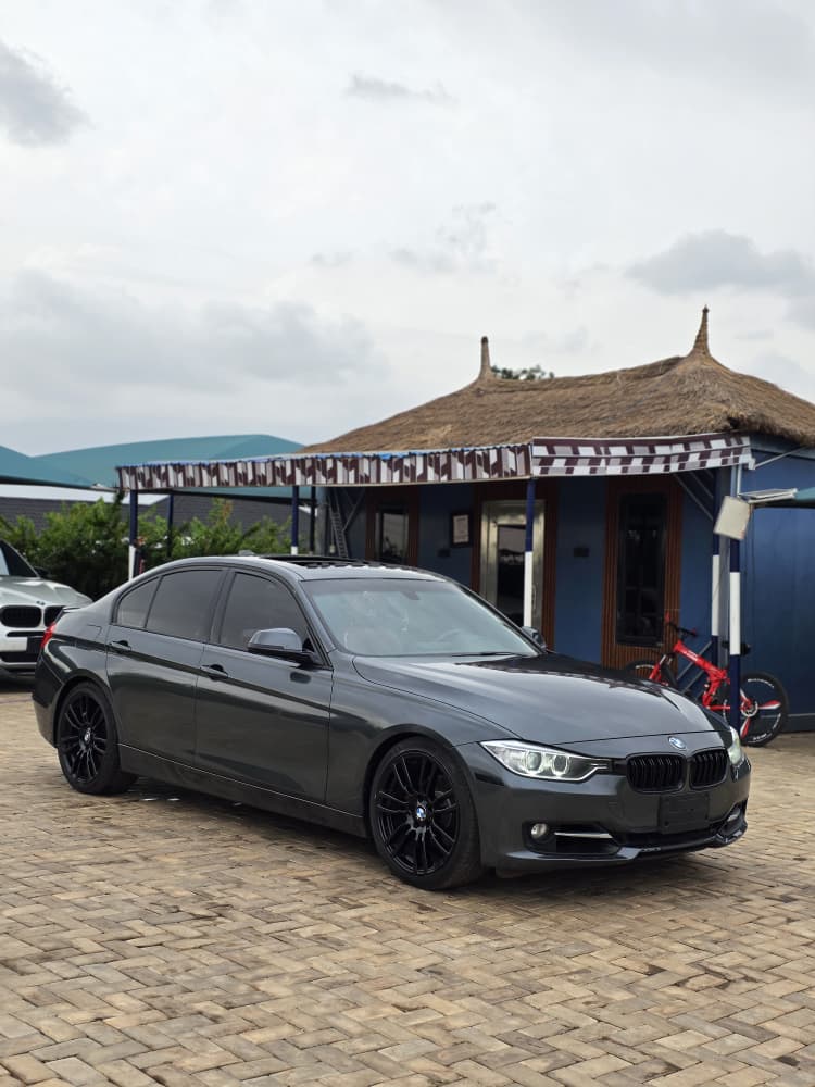 Foreign used BMW F30 328i
Now available with duty ✅ 
Year: 2013
Price: 17,400,000
Location: Abuja 📍

If I don't sell this my car this week or next, na village get me..help me repost 😒 thank you🥹