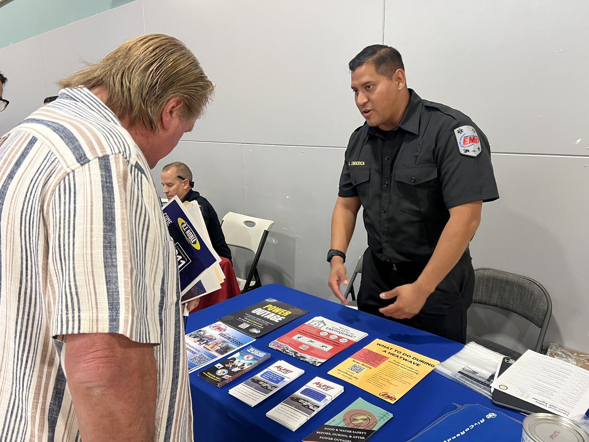 RivCoListos tweet media