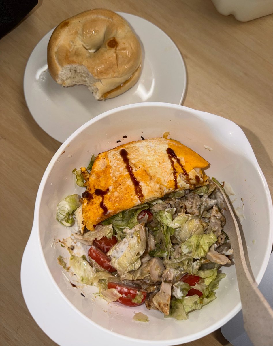 ch tweet media