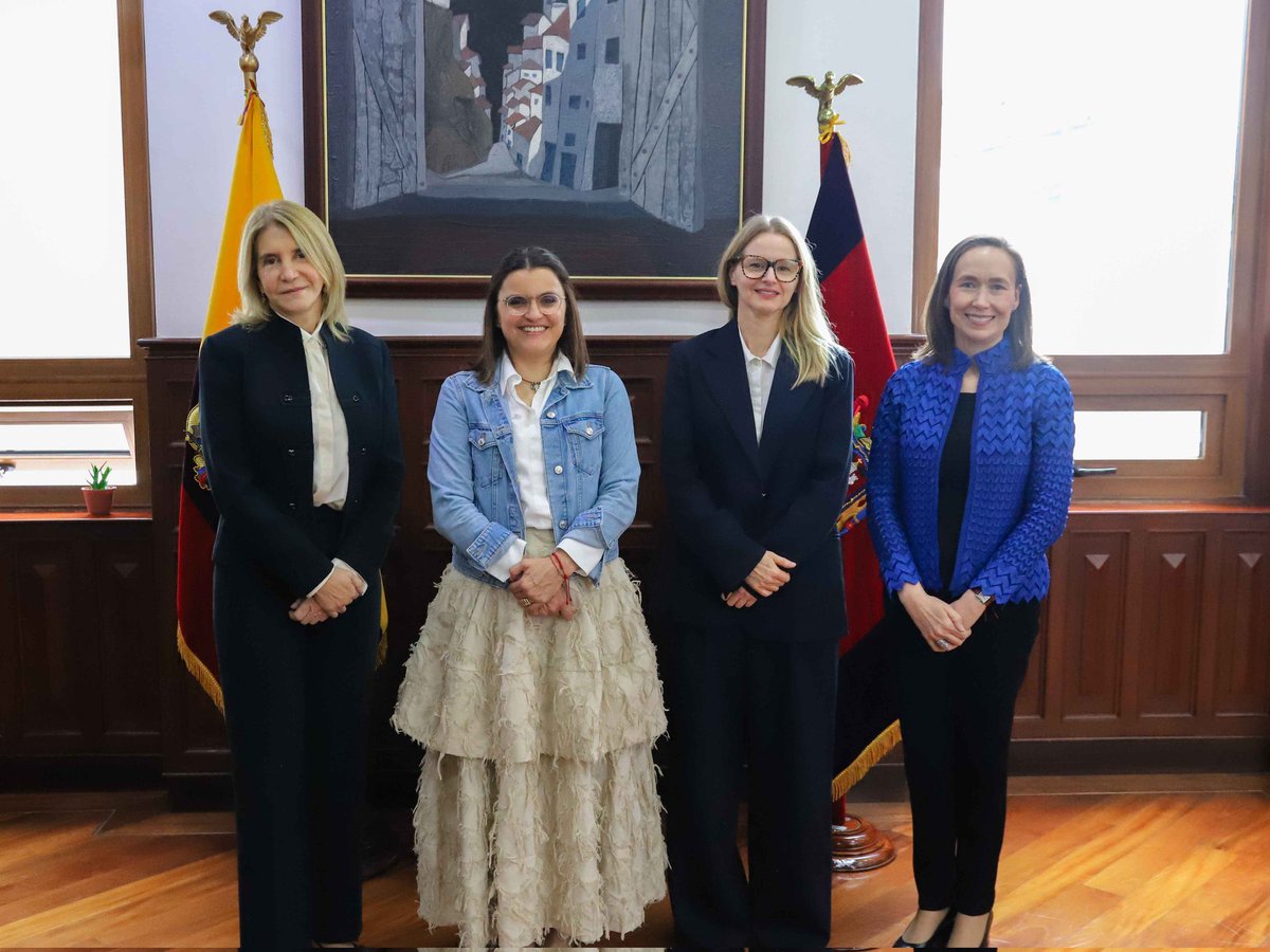 Miss_C.O Jones tweet media