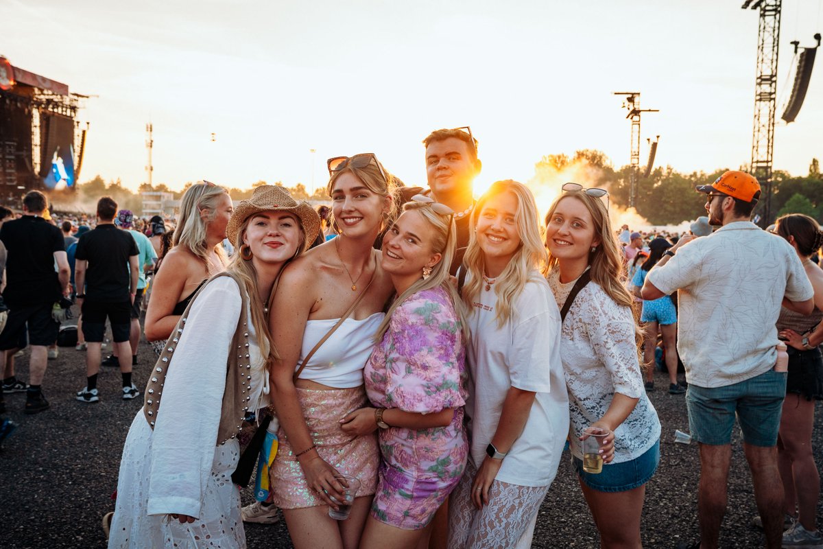 Pinkpop festival tweet media