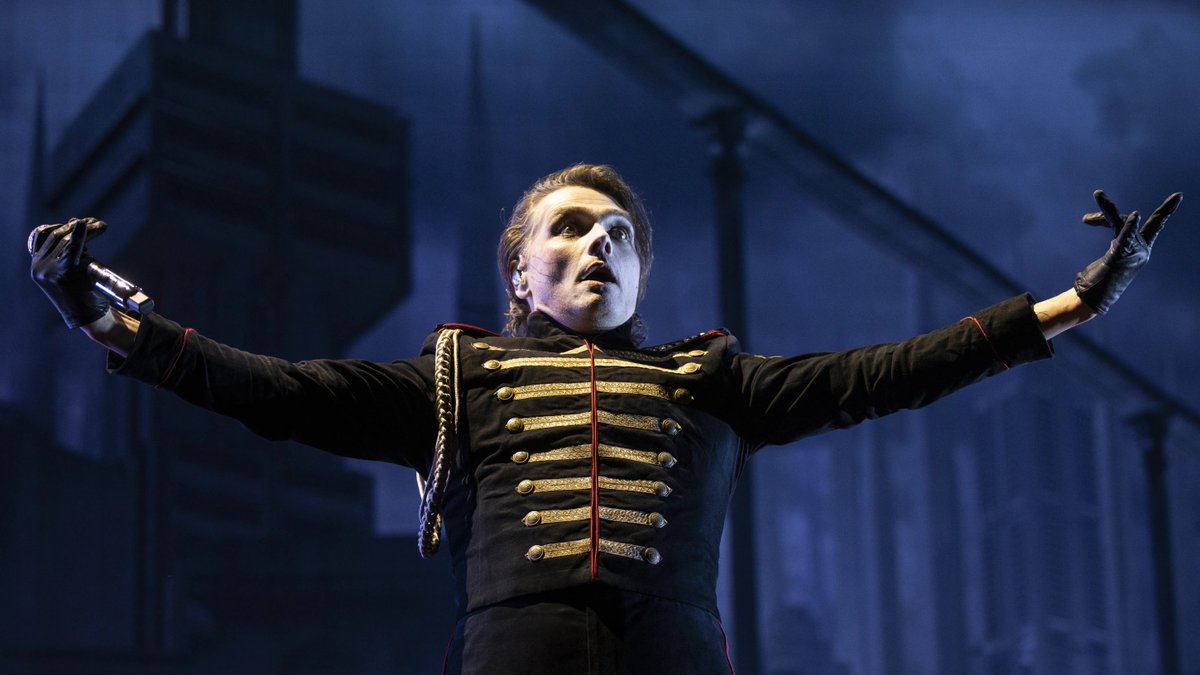 MCR France 🇫🇷 tweet media