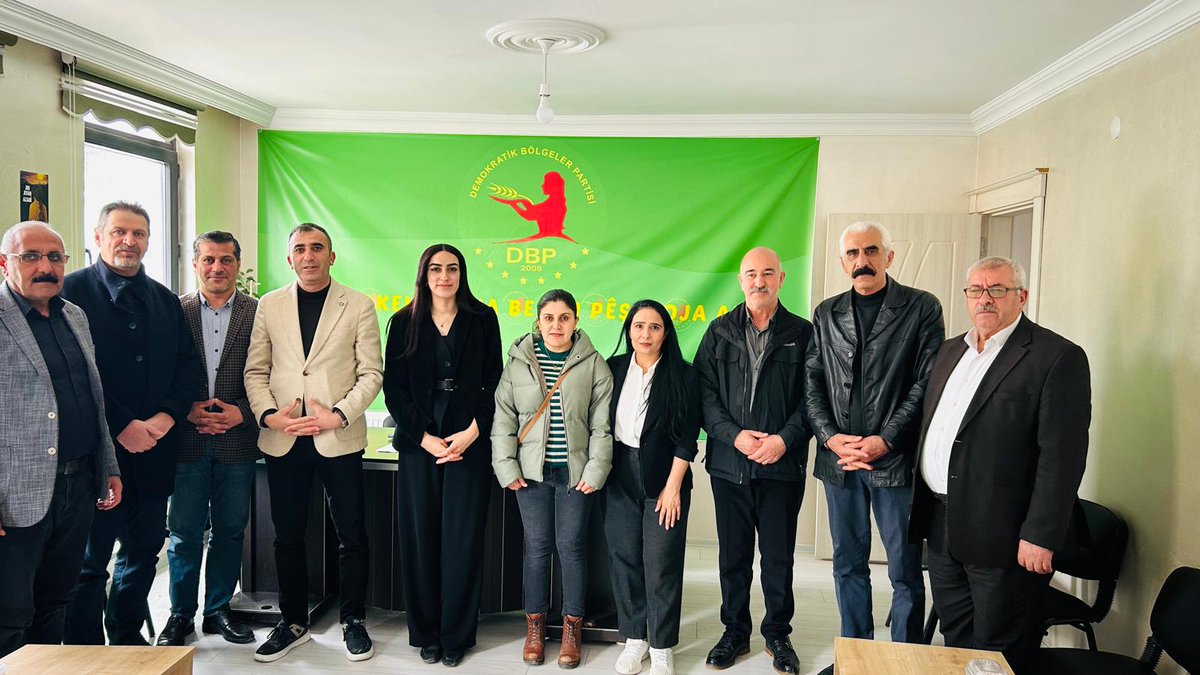 zmo_van's tweet photo. ZMO Yönetimi olarak DBP Van İl yönetimini ziyaret ettik. Tarım ve hayvancılık alanında istişarelerde bulunduk. Misafirperverliklerinden dolayı teşekkür eder çalışmalarının devamını dileriz. https://t.co/J8iqGf6mBa