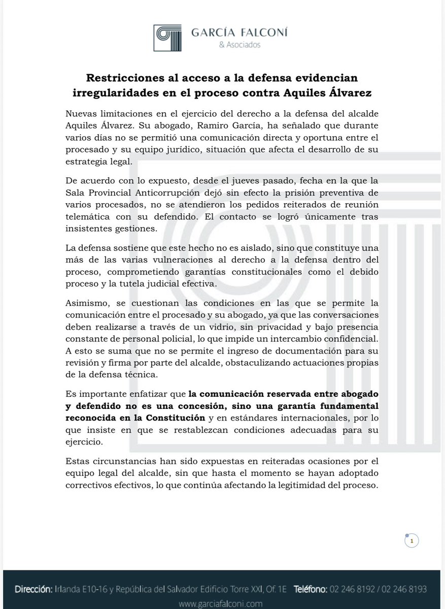 🔵 La defensa del alcalde de #Guayaquil, <a href="/aquilesalvarez/">Aquiles Alvarez Henriques</a>, denuncia que solo pueden comunicarse con él a través de un vidrio, con policías presentes y sin poder ingresar documentos.
👉🏻 Advierten vulneración al derecho a la defensa y al debido proceso.