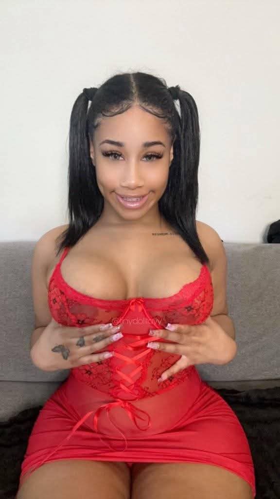 Tinydoll Tasia tweet media