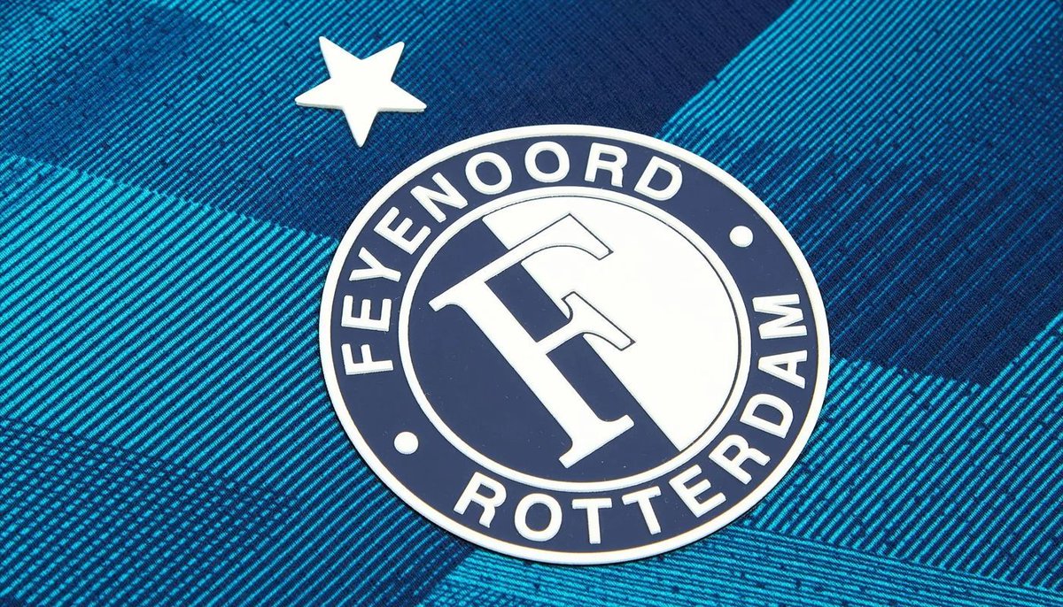 Classic Football Shirts tweet media
