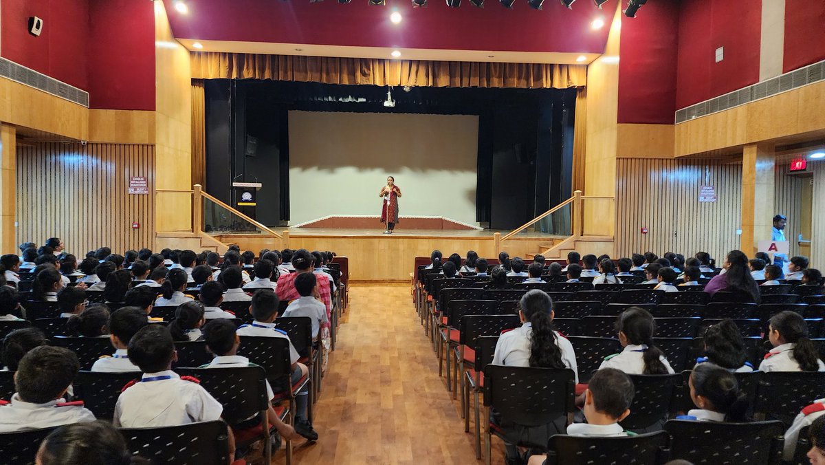 AHLCON PUBLIC SCHOOL tweet media