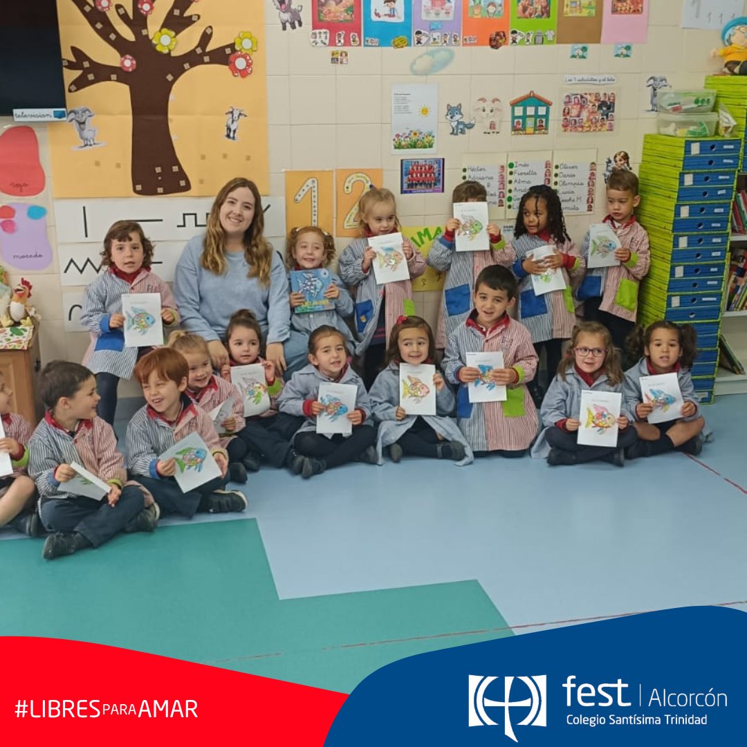 trinitariosALC's tweet photo. Una mamá ha venido a contarnos el cuento “El pez arcoíris”A través de él hemos trabajado valores como compartir, la amistad y la generosidad. #familiaescuela #animacionlectura #libresparaamar #somosfest @centrosfest https://t.co/ilLGY7VI9j
