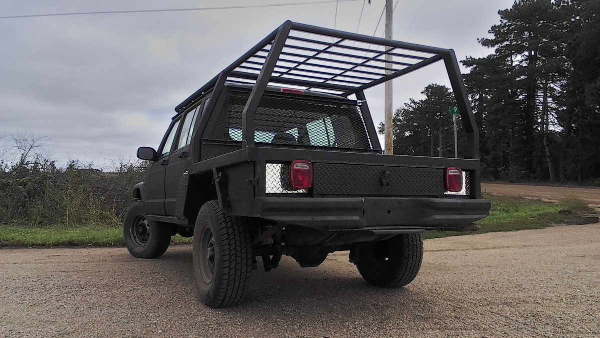FlatwaterCustom's tweet photo. We are ready and waiting to help everyone* find and prepare a 'junker' for the upcoming times when you may have to travel over things that are roads or places which aren't safe

(but we prefer terms like 'survival rig' or 'blockade crasher')

*not everyone, only people we like https://t.co/TfwXz5EX8I
