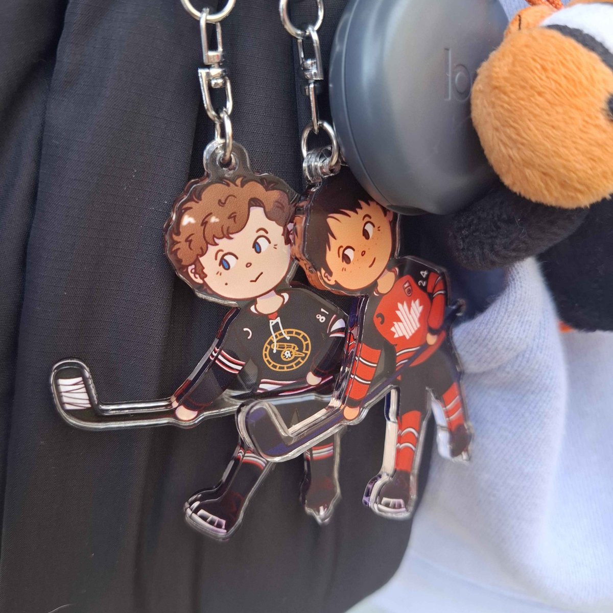 Robin | comms open ⋆˚࿔ tweet media