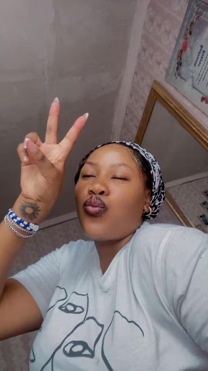 FLikhang's tweet photo. Ngwana badimo through and through https://t.co/Eqg8kxsX6y