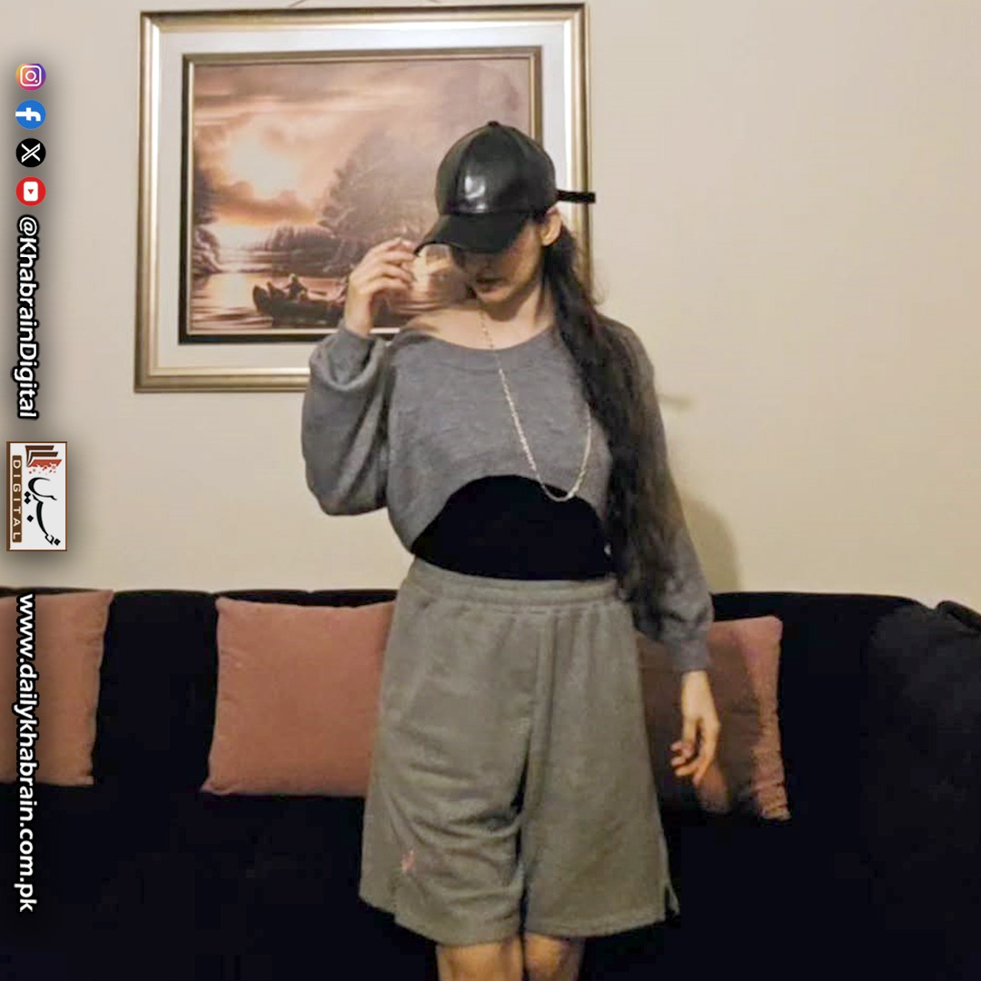 daily_khabrain's tweet image. Glow With Areej

#KhabrainDigital #AreejChoudhary #ModelLife #FashionIcon #StyleInspo #TrendingNow #CelebrityNews #ViralStar #SocialMediaStar #InfluencerLife #DesiFashion #BeautyGoals