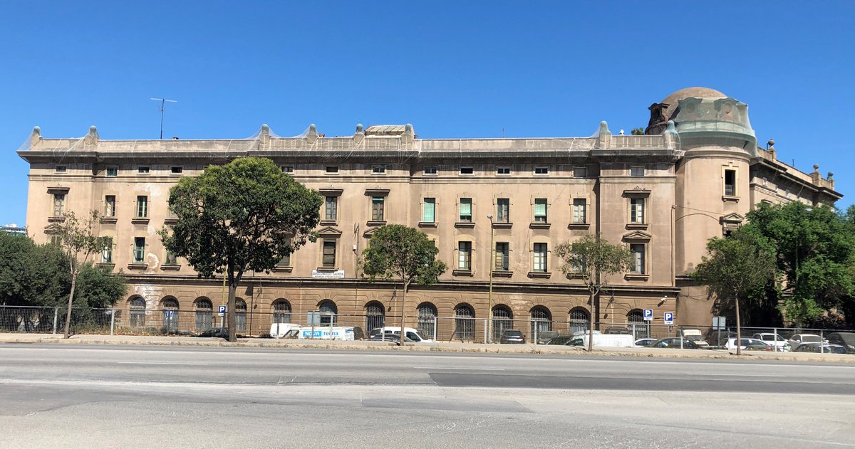 Provensals1897's tweet photo. L'estació de mercaderies del Clot-Sagrera el 2021. https://t.co/MoVCDAkt6y