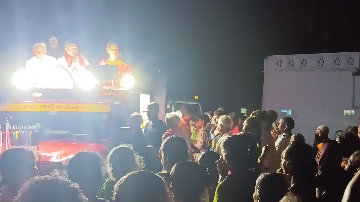 GeethaNatrajanB's tweet photo. @mkstalin @Udhaystalin @arivalayam
#DMK #DMKErode #DMKITWING #DMK4TN 
#VoteForDMK #StalinWave2026  #DMKfor2026  #geethanatarajan  #ஸ்டாலின்_தொடரட்டும் #தமிழ்நாடு_வெல்லட்டும் 
#வெல்வோம்_ஒன்றாக https://t.co/J45BaBx8v1