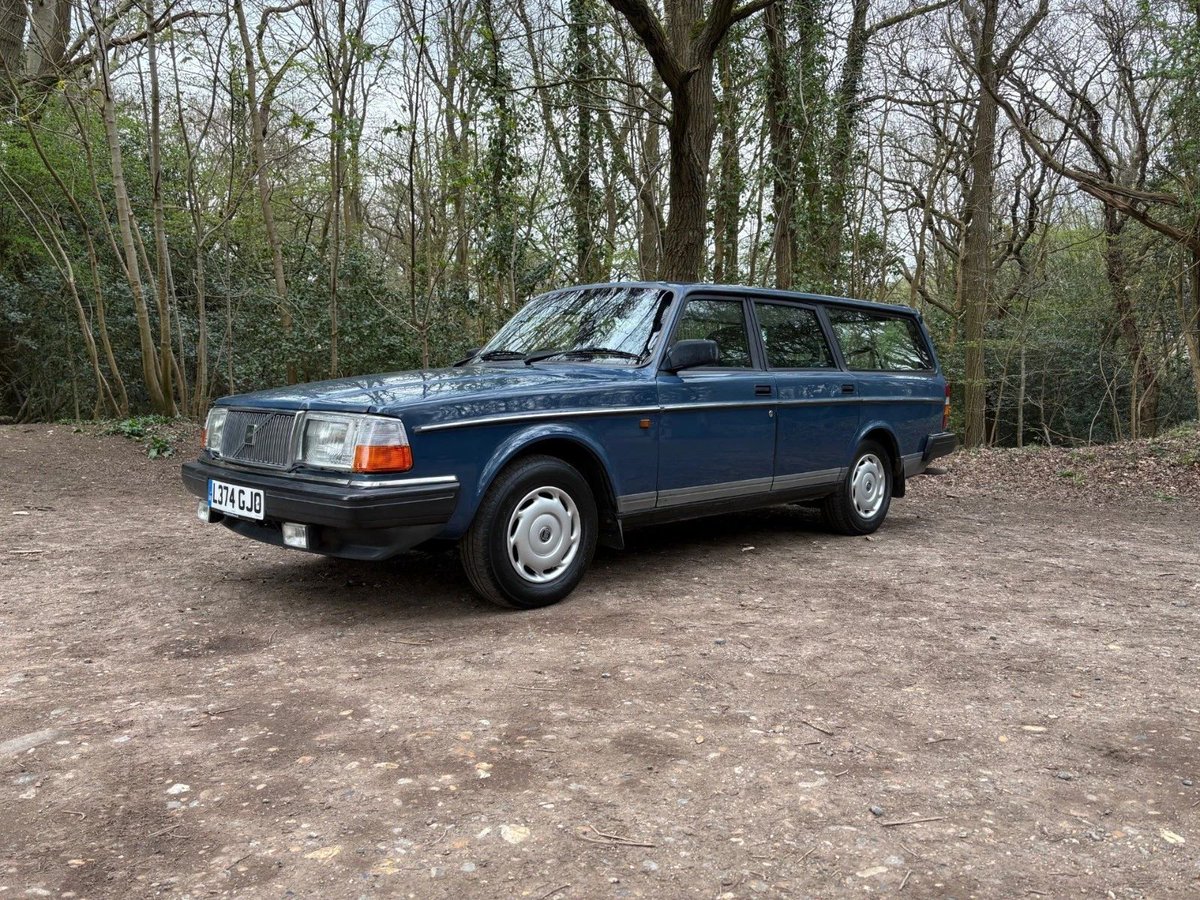 CarYears's tweet image. 1993 Volvo 240 Se Estate 2.0 

on eBay: buff.ly/EuI3jqe

#bestoffer #volvo #1990s #caryears #ad